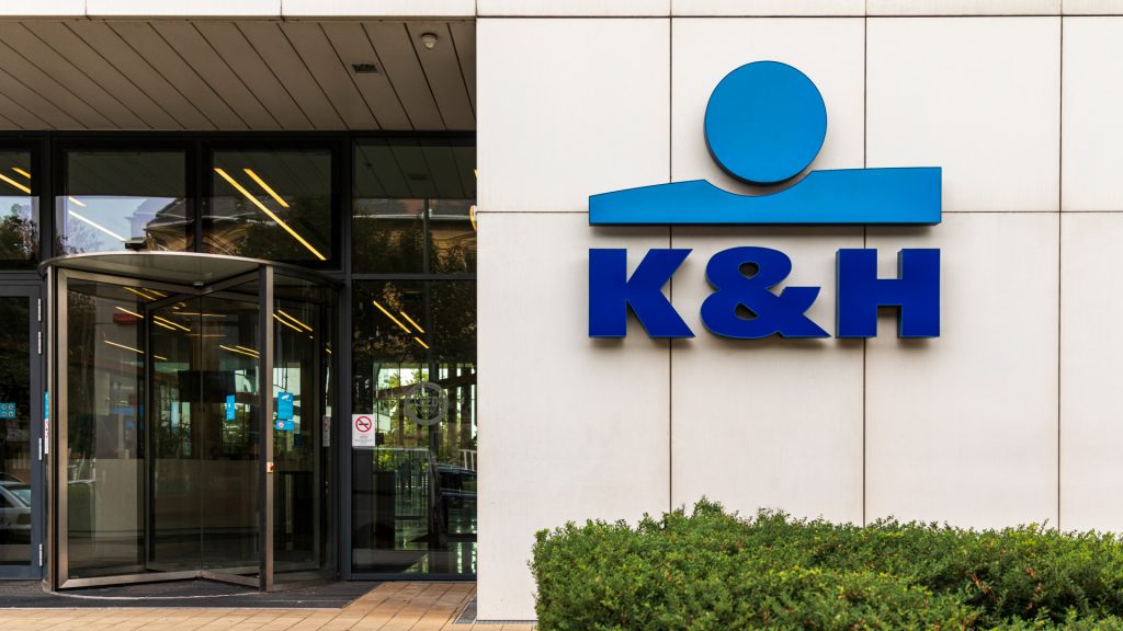 K&H: lassul a cégek digitális átállása