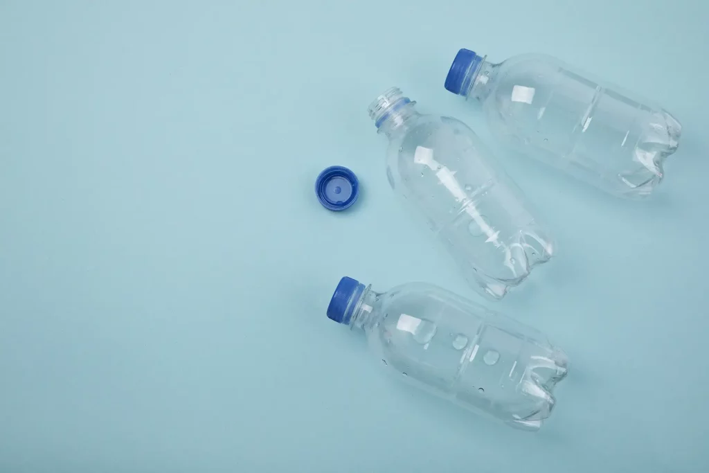 Új kupakok jönnek a pet palackokra